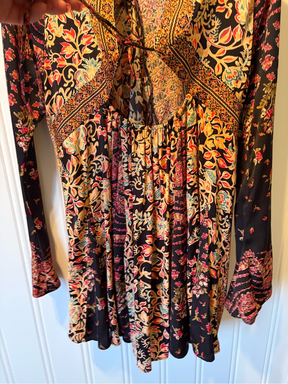 Free People Stevie Floral Boho Bell Sleeve Tunic Size Medium - Picture 11 of 12